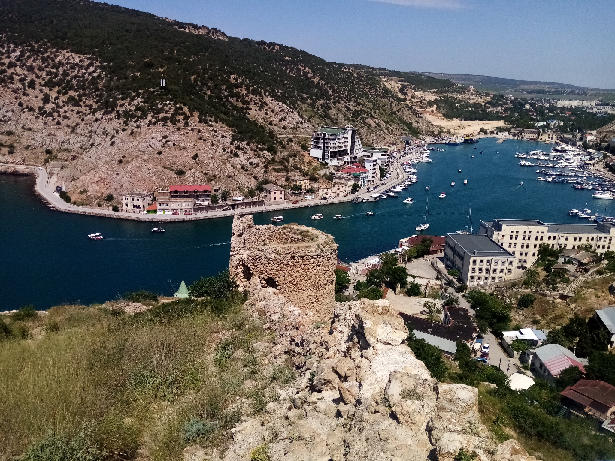 Balaclava. Ruins of Cembalo - My, Balaclava, Vacation, Ruin, Longpost