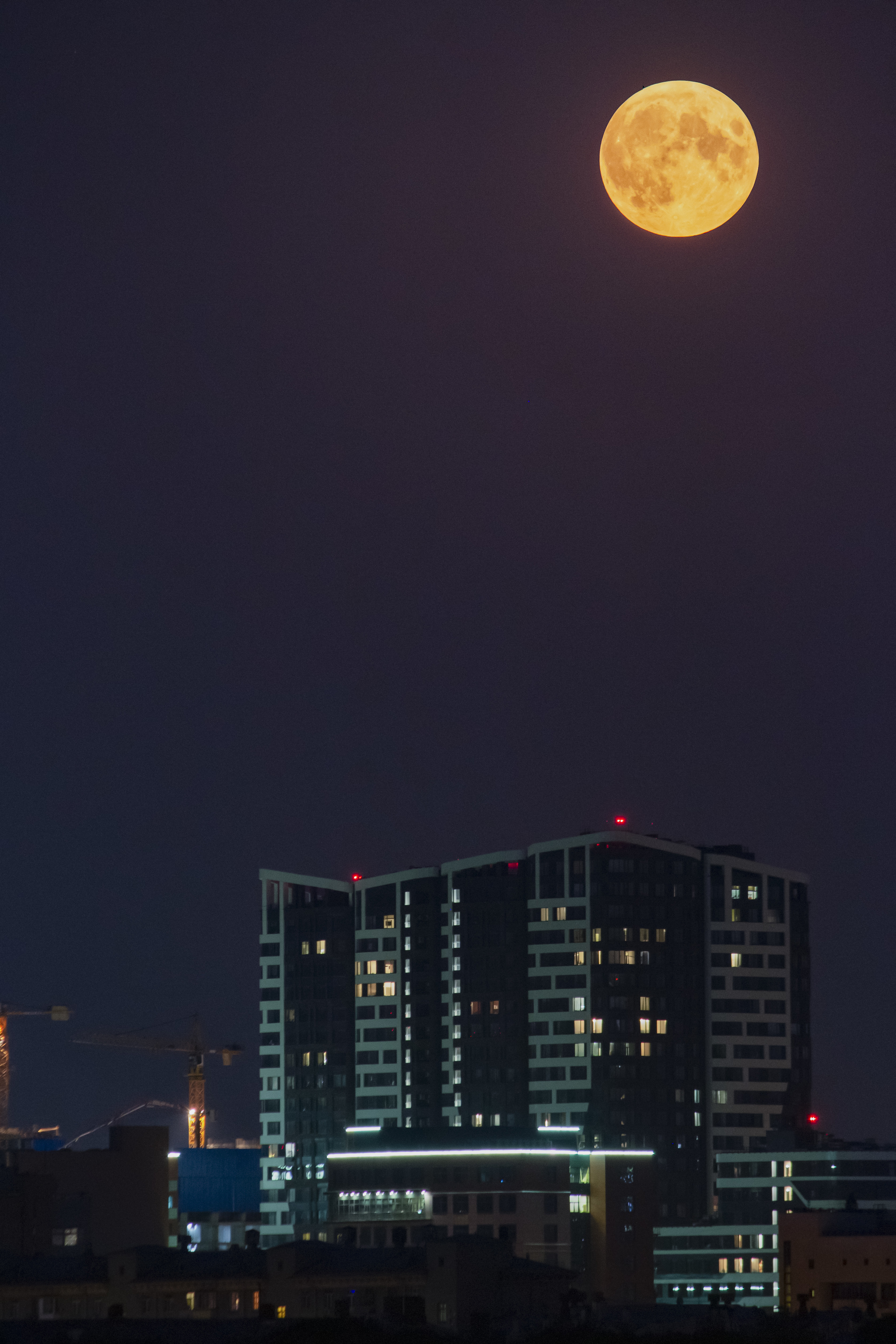 lamp - My, The photo, Moscow, Full moon, Canon