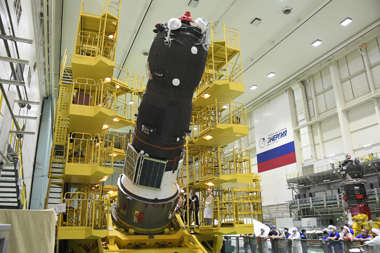 The author's inspection and knurling of the head fairing of TGC Progress MS-17 were carried out - RKK Energy, Roscosmos, Space, Research, ISS, Longpost, Booster Rocket, Cosmonautics, Spaceship