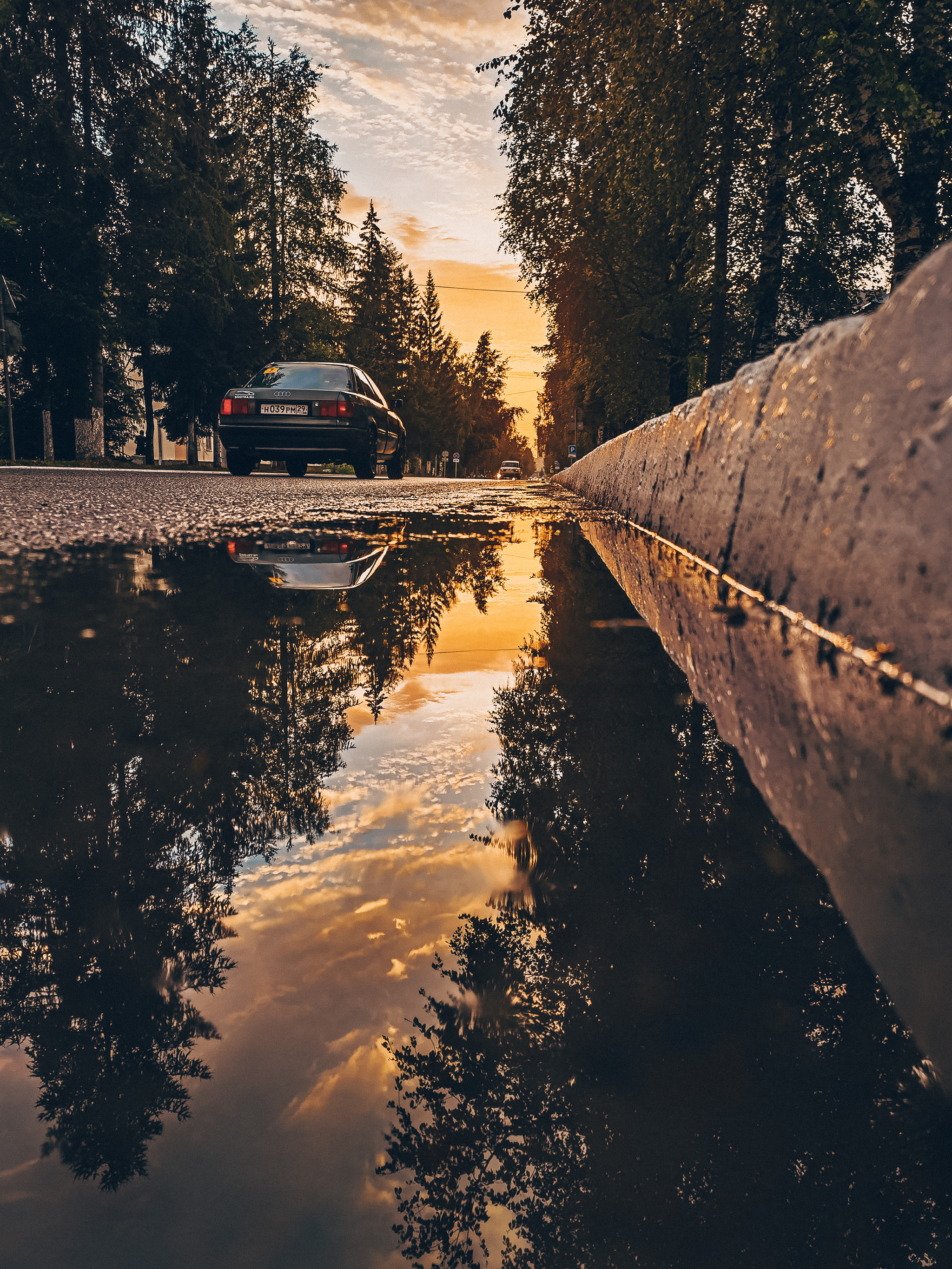 Lately, I have been very fond of photos with a reflection. - My, Reflection, Sunset, Road, Mobile photography, After the rain, Auto