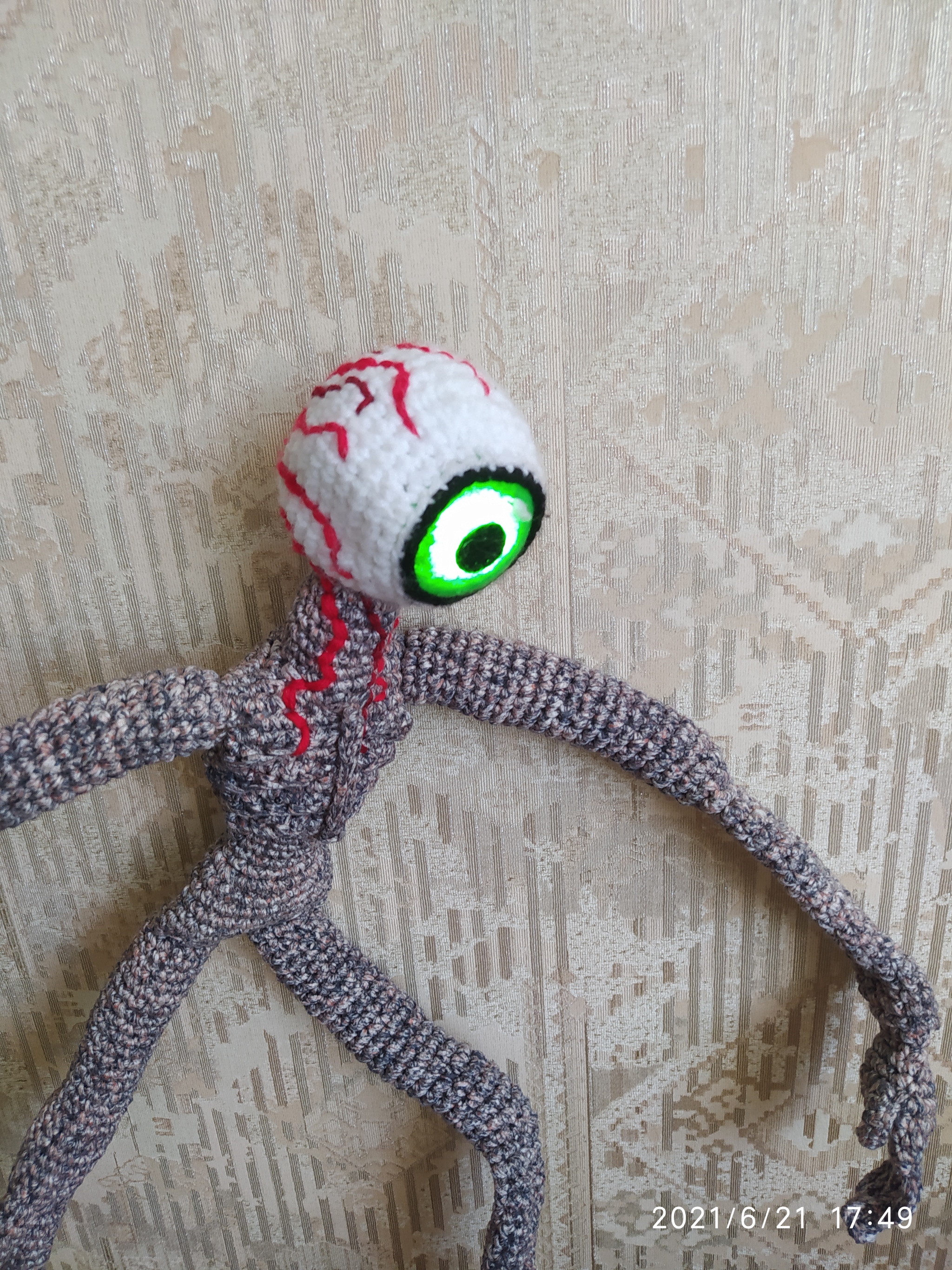 Trevor Henderson's Eye Monster toy with glowing eye - My, With your own hands, Needlework with process, Soft toy, Monster, Lilachead, Crochet, Knitted toys, Video, Longpost