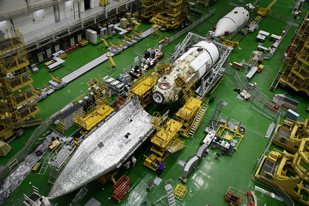 Assembling the space head of the Nauka module - RKK Energy, Khrunichev Center, Roscosmos, ISS, Space, Technologies, Longpost, MLM Science