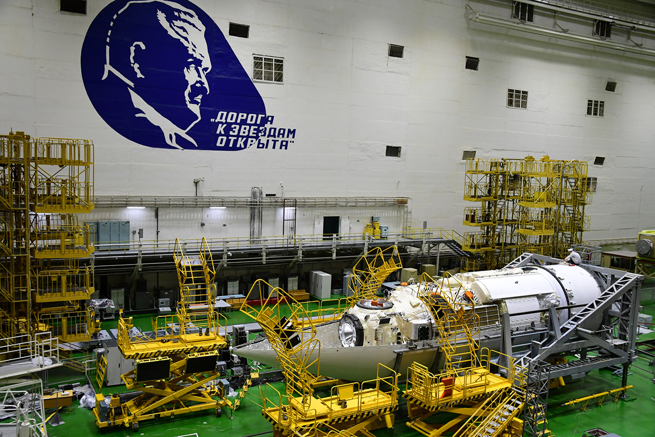 Assembling the space head of the Nauka module - RKK Energy, Khrunichev Center, Roscosmos, ISS, Space, Technologies, Longpost, MLM Science