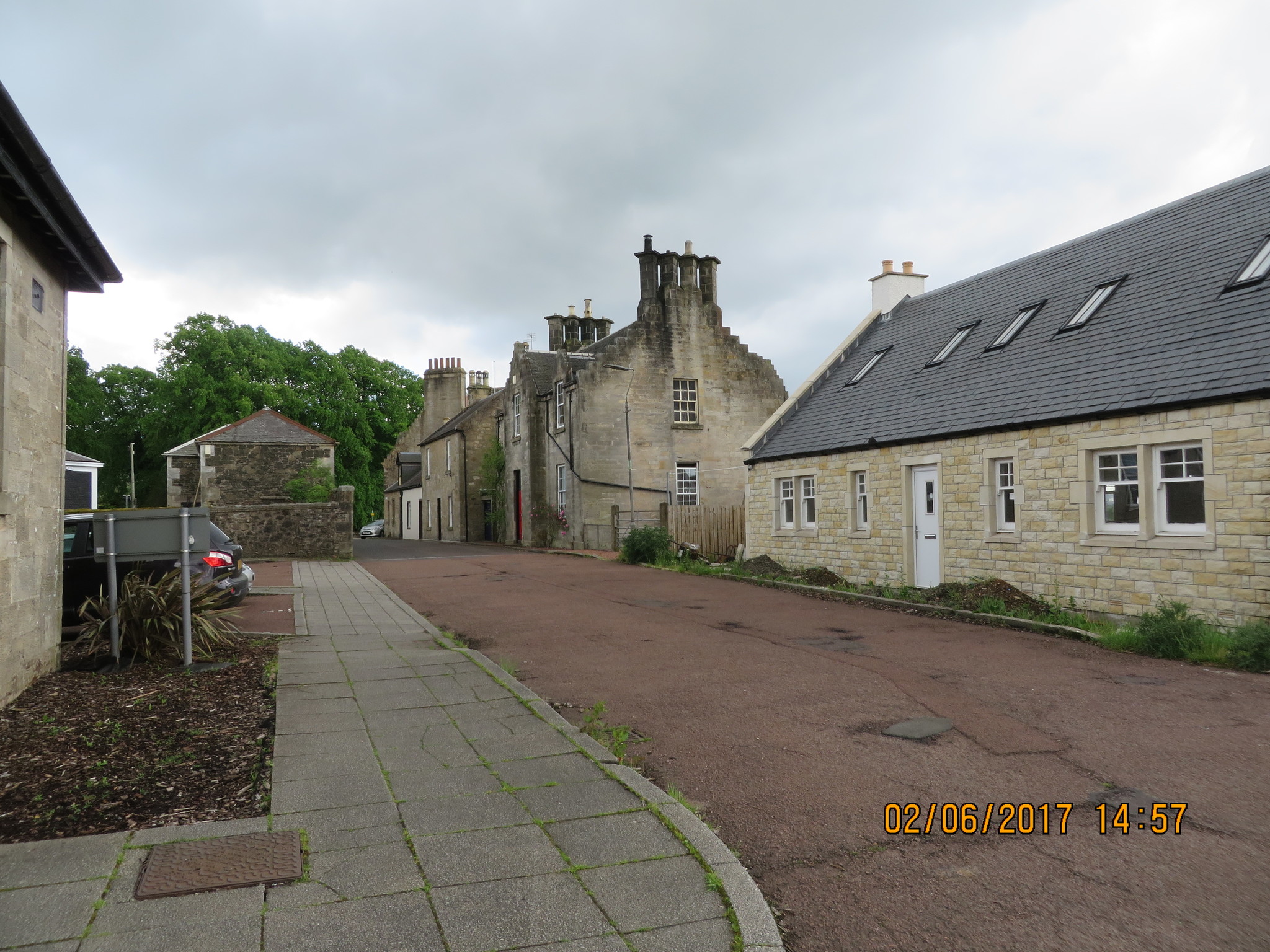Village of Douglas. A ruined castle and an ill-mannered swan - My, Travels, Scotland, Douglas, Village, Locks, Longpost
