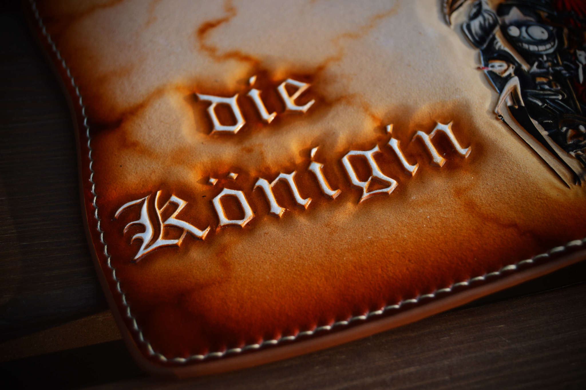 Die Konigin. - My, Art, Characters (edit), Leather, Embossing on leather, Wallet, Needlework without process, Longpost