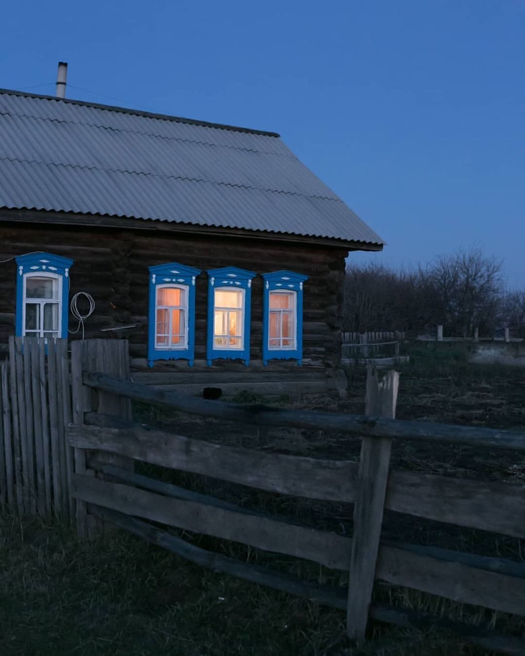 It is getting dark - Omsk region, Village, Light in the window, House in the village, Cosiness, The photo