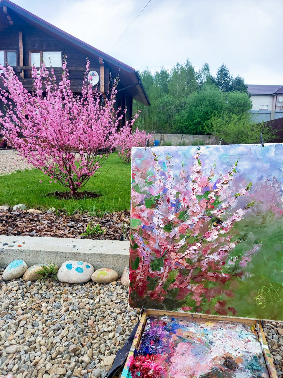 Shaggy bumblebee - for fragrant ... almonds? - My, Oil painting, Painting, Palette knife, Bumblebee, Canvas, Painting, Longpost