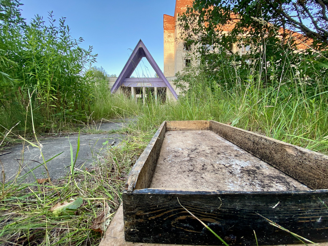 An ominous place: an abandoned sanatorium near Minsk - My, Minsk, Abandoned, Horror, the USSR, Story, History of the USSR, Longpost