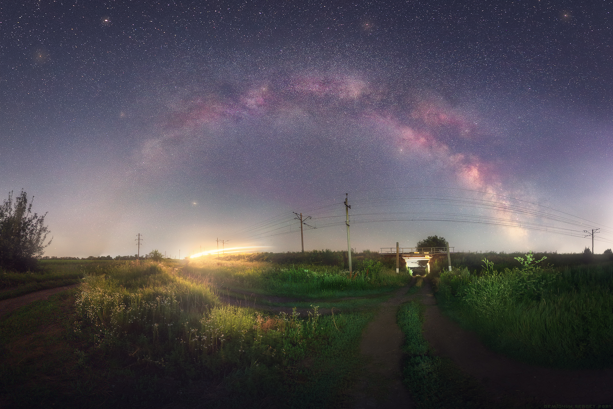 Arch of the Milky Way) - My, The photo, Stars, Milky Way, Night, A train, Long exposure, Astrophoto
