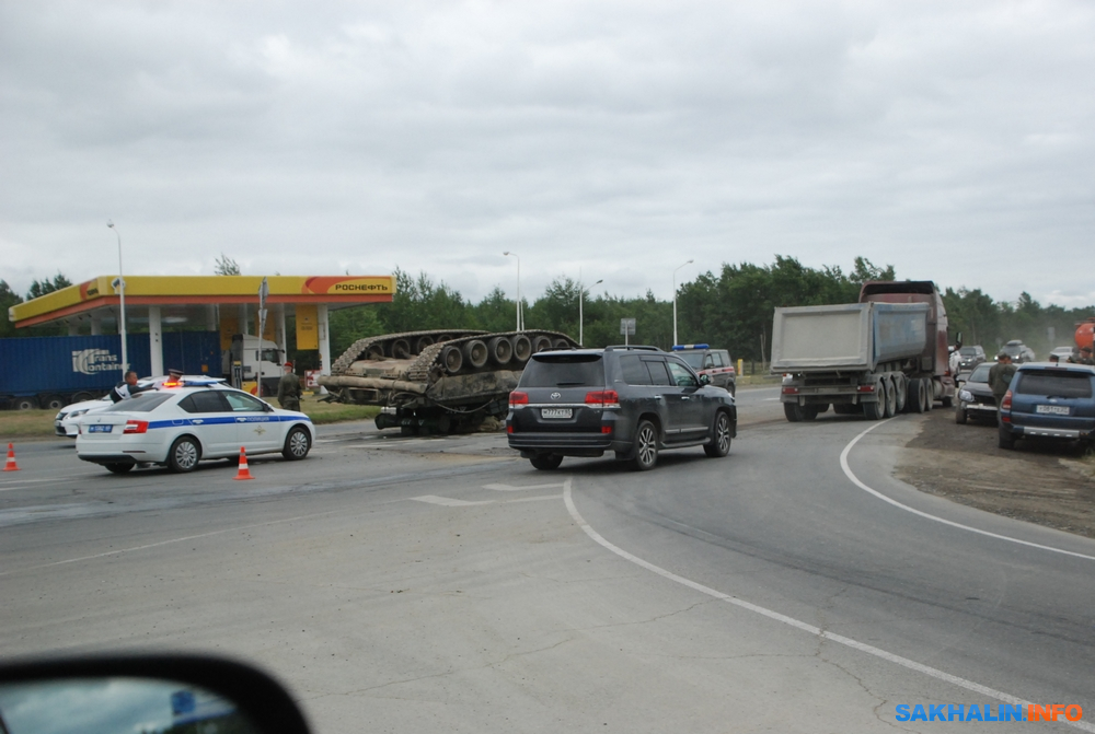 A tank was dropped on Sakhalin) - news, Army, Tanks, Longpost, Sakhalin