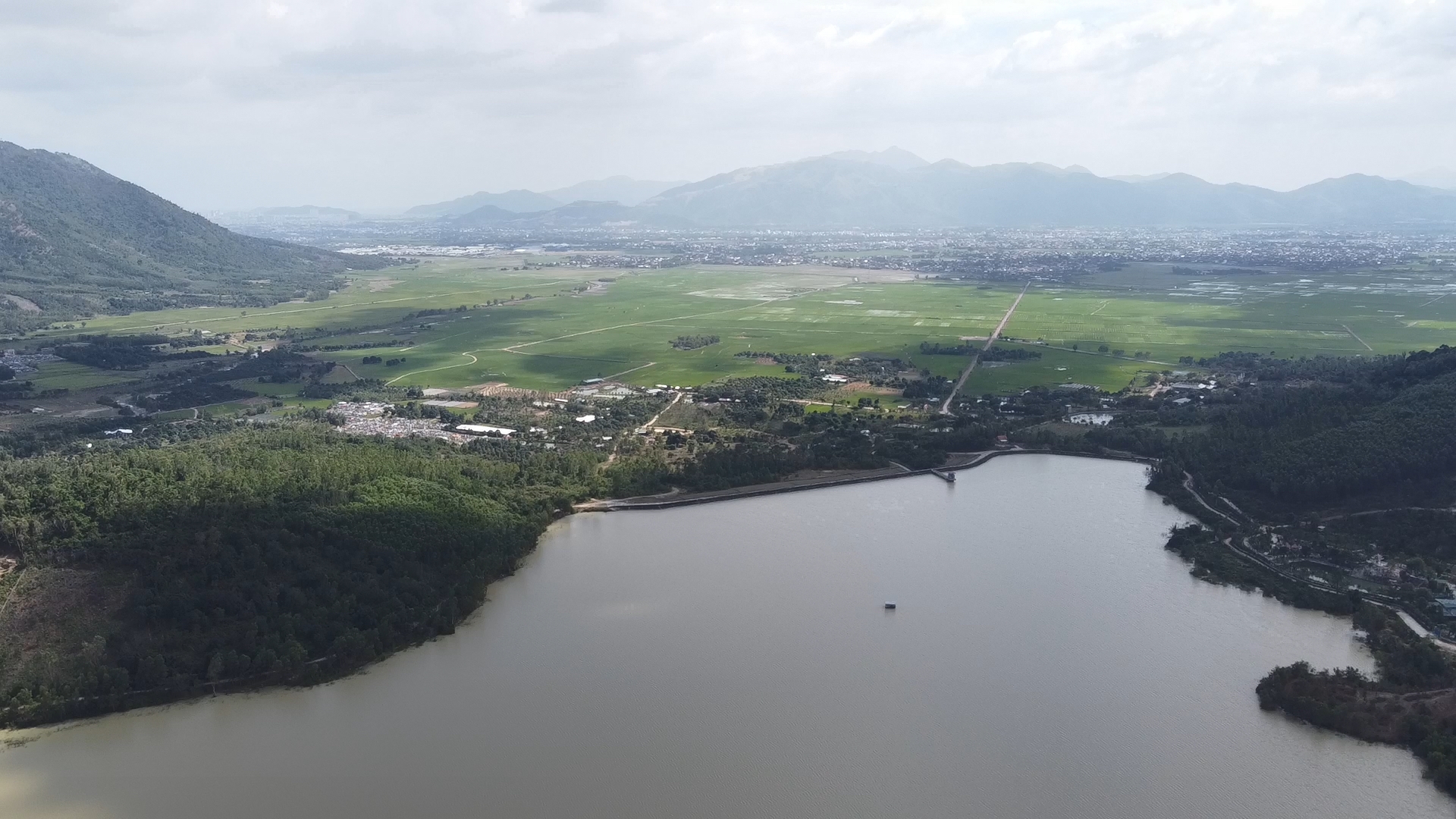 RICE FIELDS in Vietnam, AMCUA reservoir in Nha Trang - Ho Am Cha - Nha Trang, Rice, Vietnam, Video, Longpost