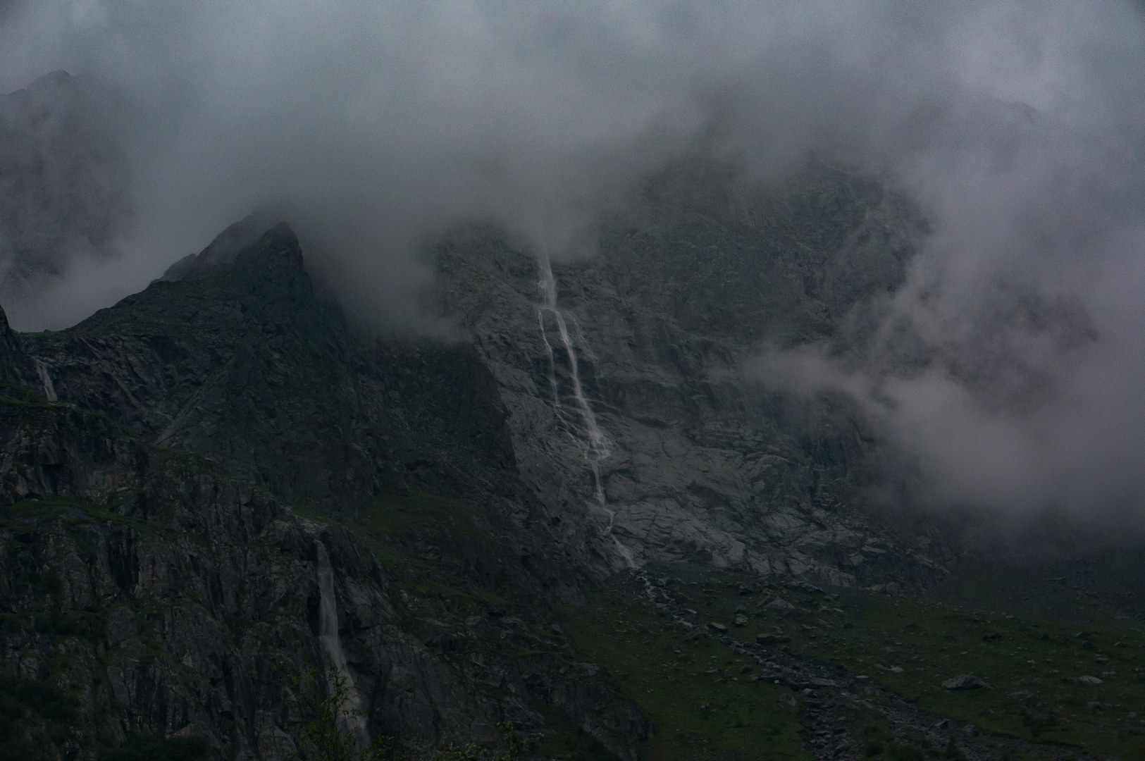 Welcome to Mordor - My, North Ossetia Alania, , Waterfall, Longpost, Nature