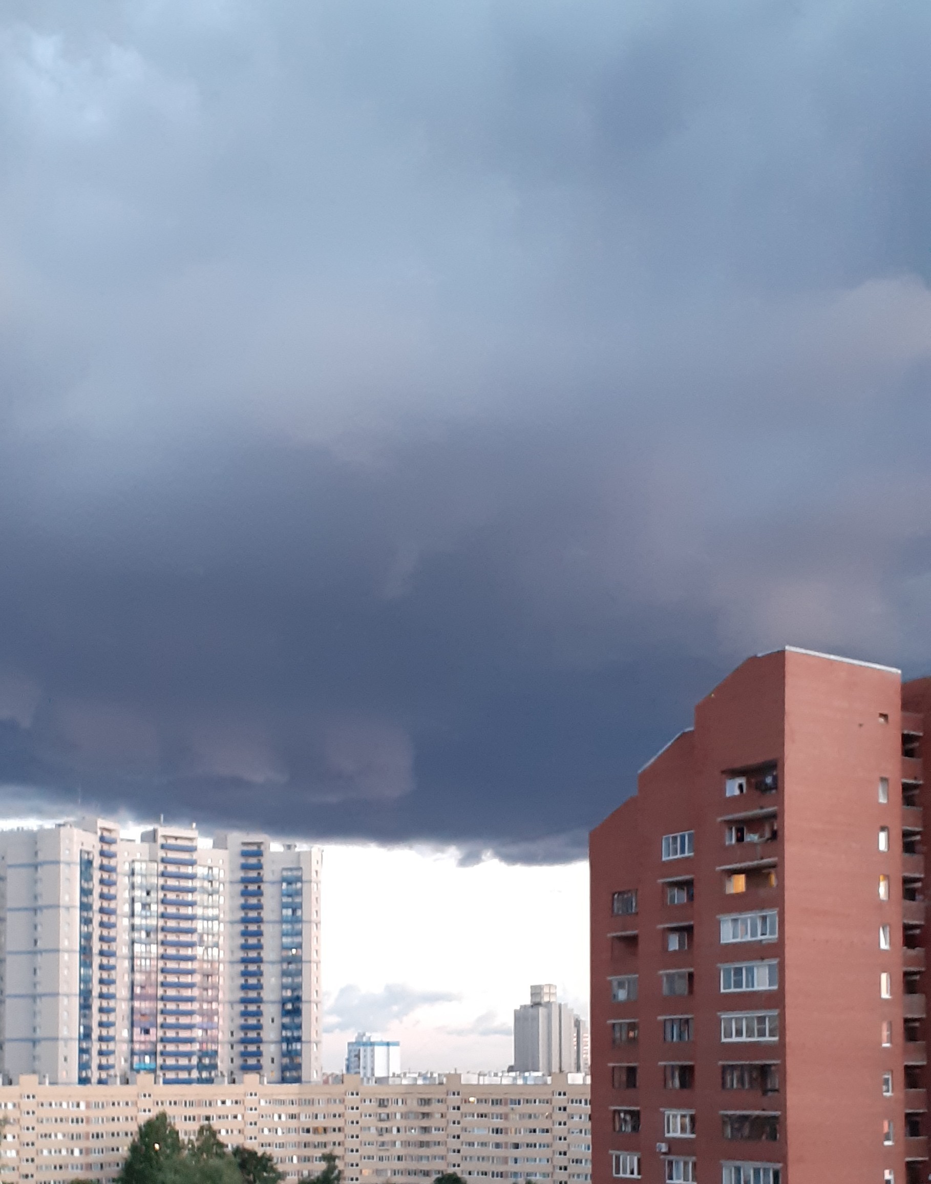 The front is advancing - My, Saint Petersburg, Mobile photography, Thunderstorm, Longpost