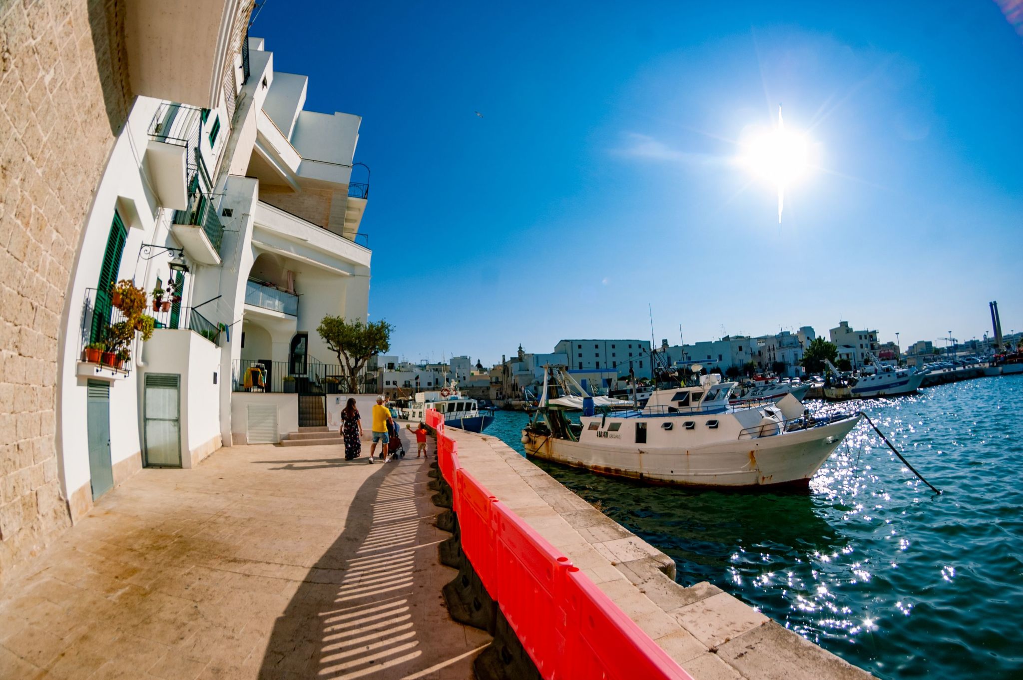 City of Monopoli, Puglia (southeast Italy, heel) this summer. fisheye lens - My, Italy, Sea, Longpost, Fish Eye