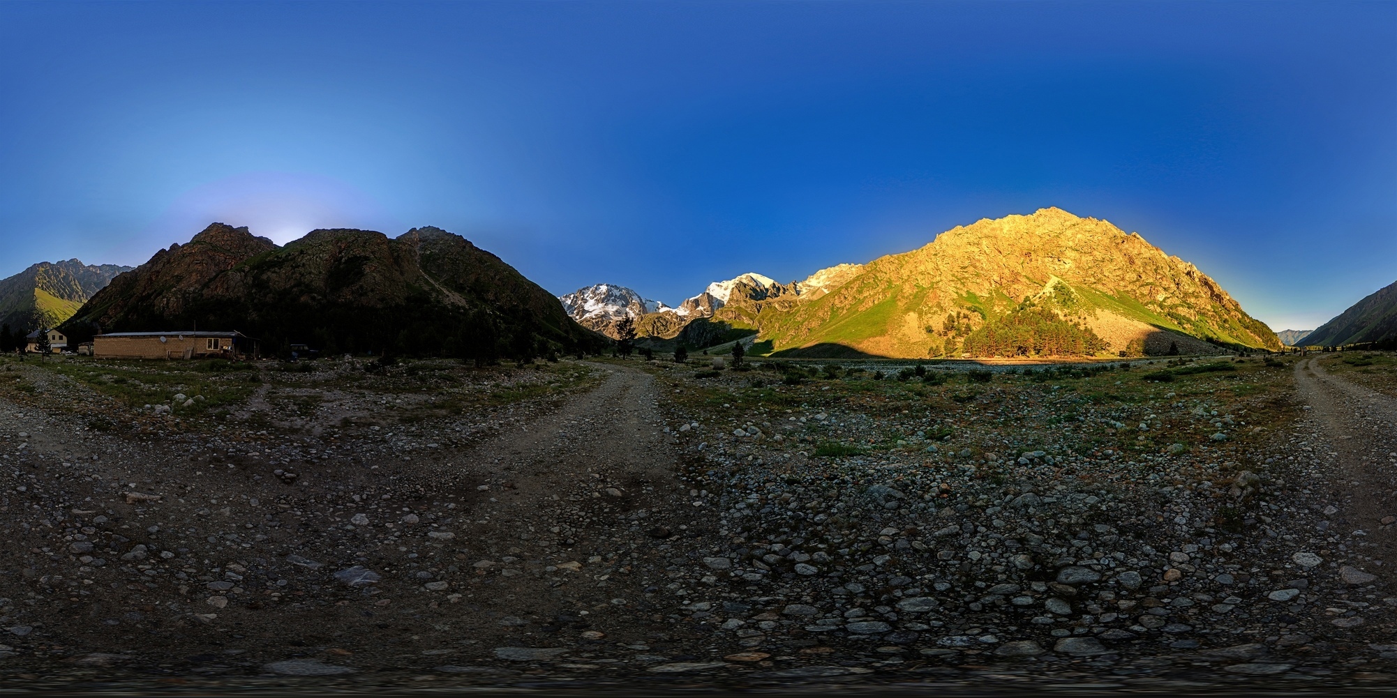 Just a photo from a two-day trip to Ullu-Tau with trekking along the gorges of the Adyr-Su and Kullumkol-Su rivers to the Living Lake - My, The photo, The mountains, Caucasus, Ullu-Tau, Adyr-Su Gorge, Hike, Travels, Travel across Russia, Longpost