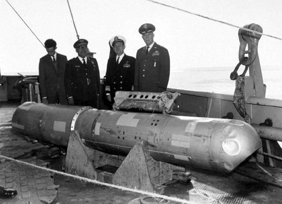 Fallen with Bombs: Accidents and Disasters of US Air Force Nuclear Weapons Aircraft. - My, Cat_cat, Story, Nuclear weapon, Nuclear bomb, Atomic bomb, Crash, Catastrophe, USA, , Aviation, Mat, Longpost