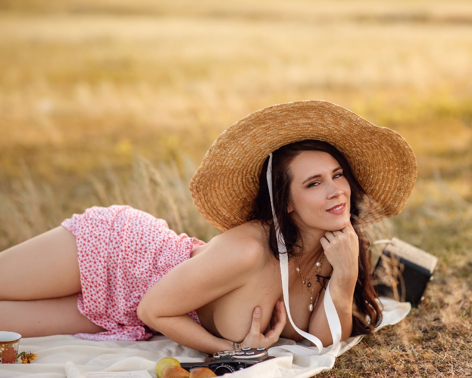 Girl with hat - NSFW, Girls, The photo