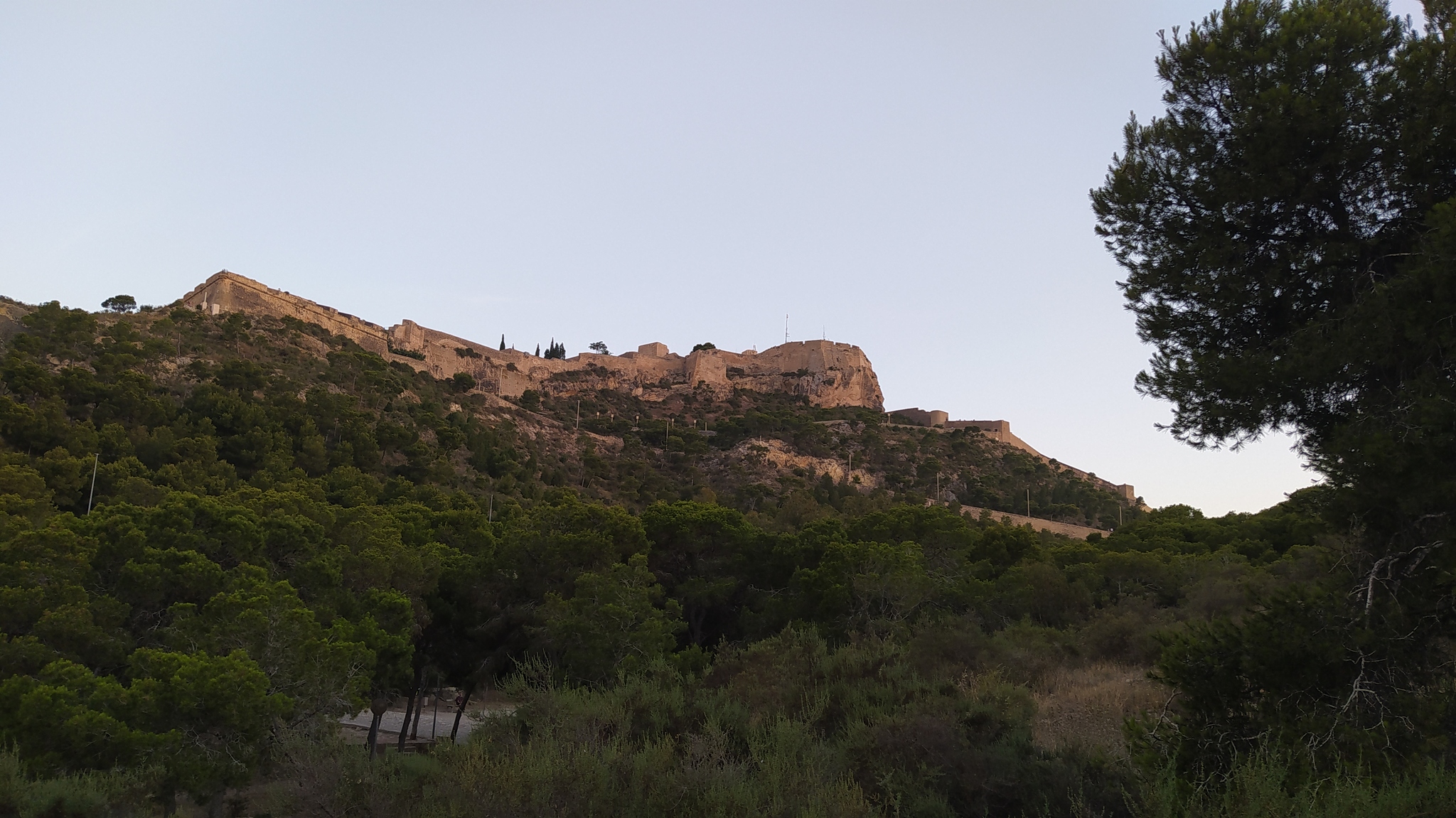 Spain, Alicante, Santa Barbara fortress and view from it - My, Spain, The photo, Fortress, Travels, The mountains, The park, Alicante, Longpost