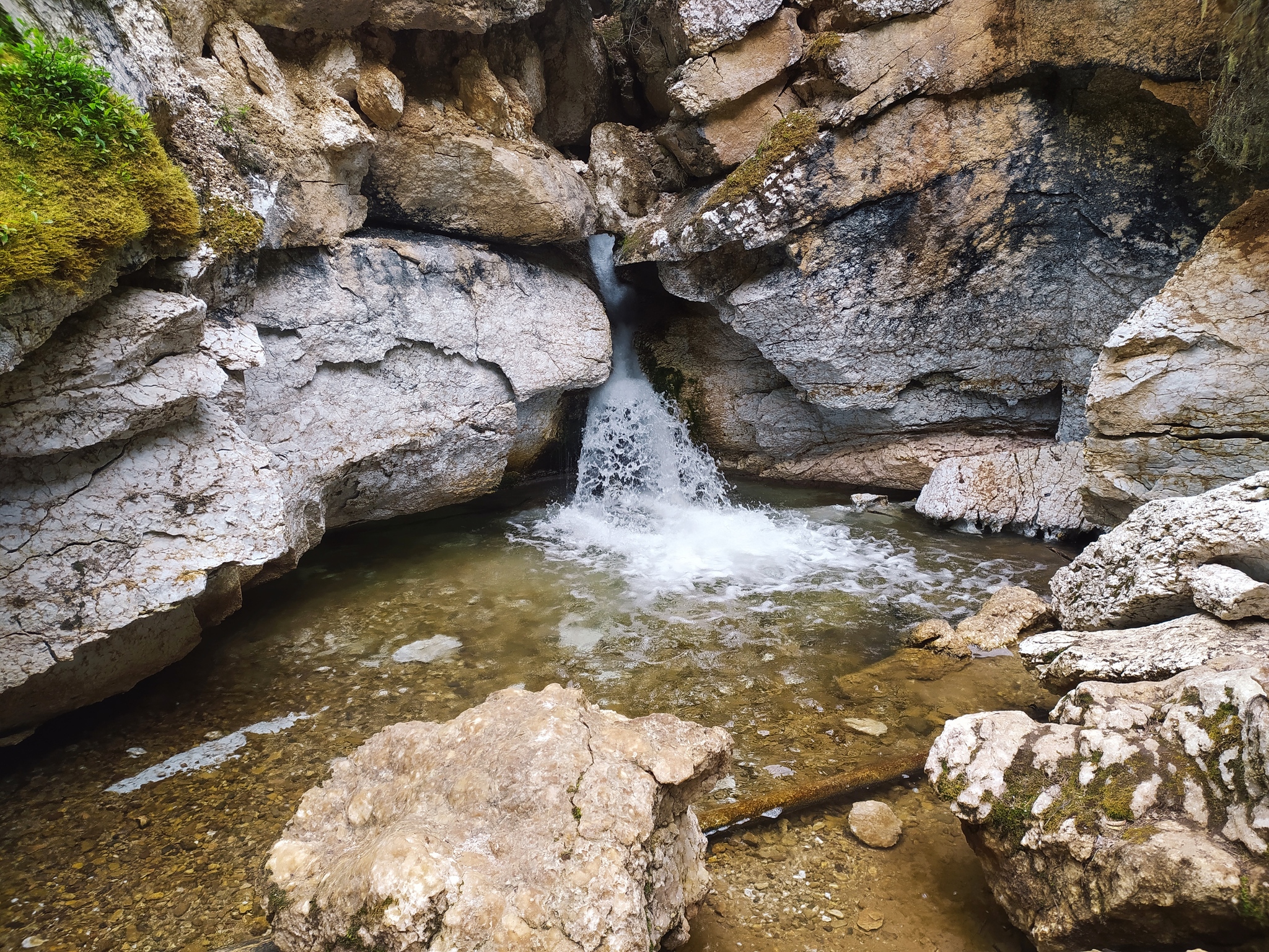 Waterfall Holy spring and karst cave in Golubino - My, Pinega, Arkhangelsk region, Caves, Waterfall, Nature, Travels, North, Holy spring, Longpost