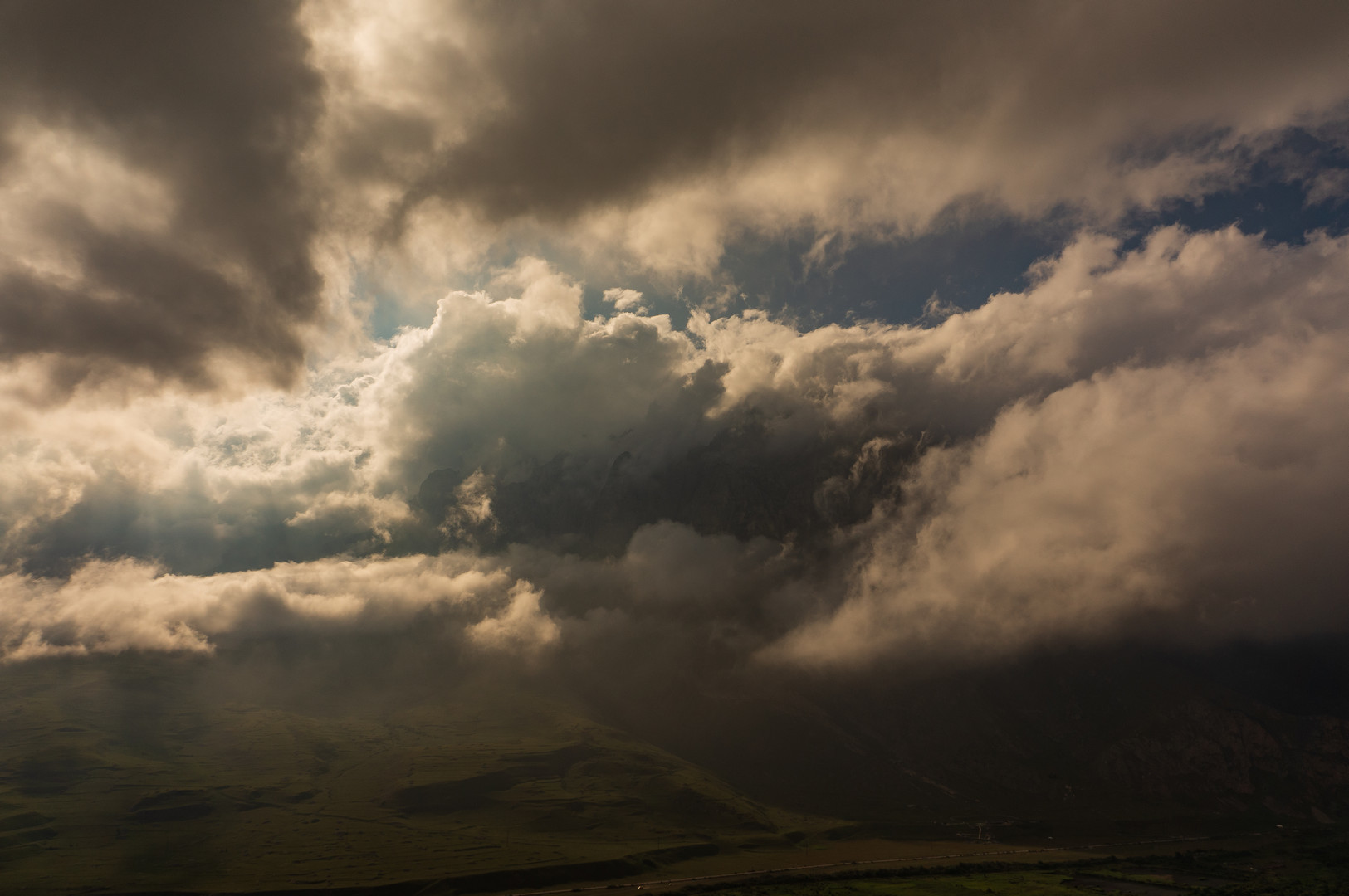 Nothing unusual) - My, North Ossetia Alania, Dargavs, Stable, Sunset, The mountains, Longpost, Landscape, The photo