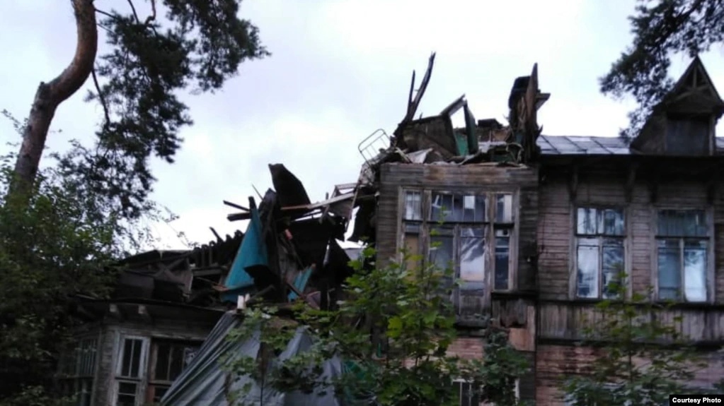 The tower of an architectural monument of federal significance collapsed in Sestroretsk - My, Architecture, Monument, Cultural heritage, Sestroretsk