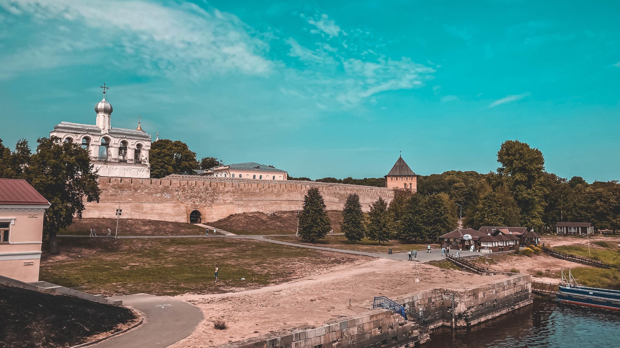 Velikiy Novgorod - My, Mobile photography, Velikiy Novgorod, The photo, Lightroom, Ship, Kremlin, Beginning photographer, Longpost