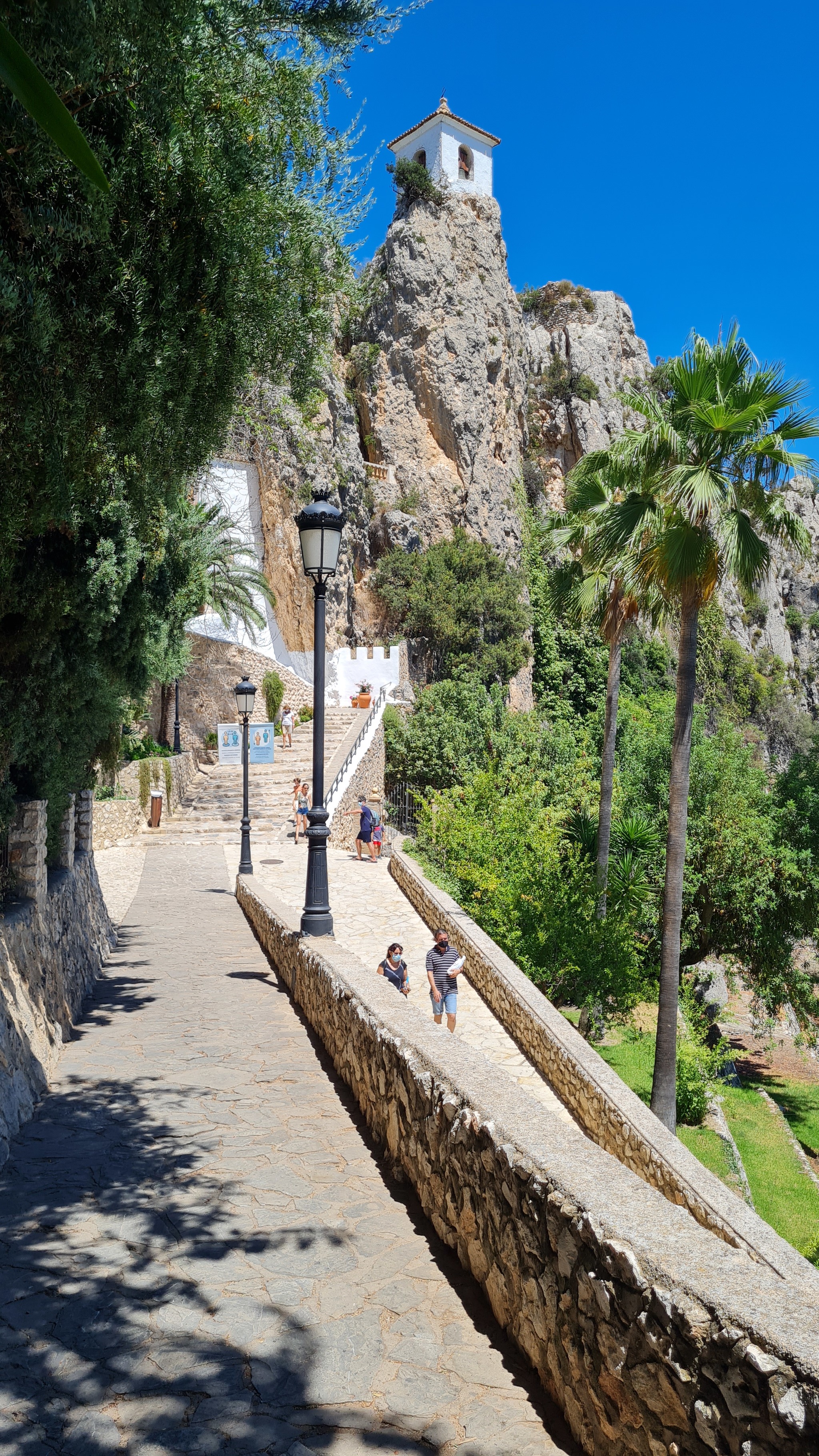Guadalest, Alicante, Spain - My, Spain, Tourism, Relaxation, Camping, Lake, Europe, Emigration, Our abroad, , Alicante, Video, Longpost, Vertical video