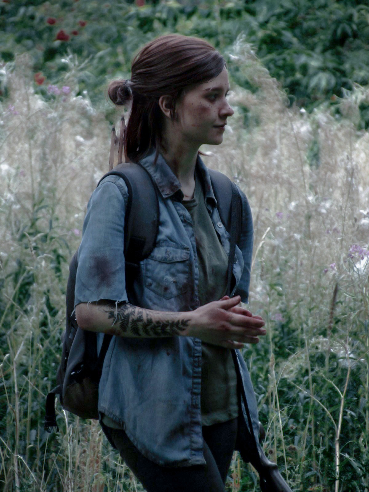 The Last of Us 2 Ellie Cosplay Gets Confused as a Screenshot from the Game