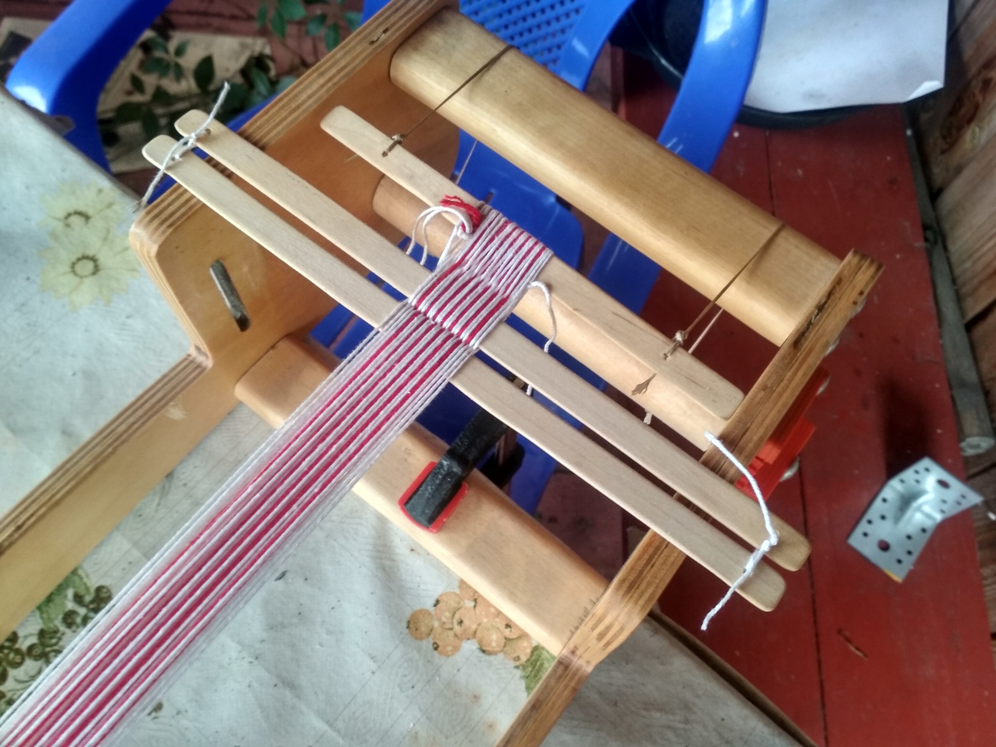 Tape loom. pikabu.monster