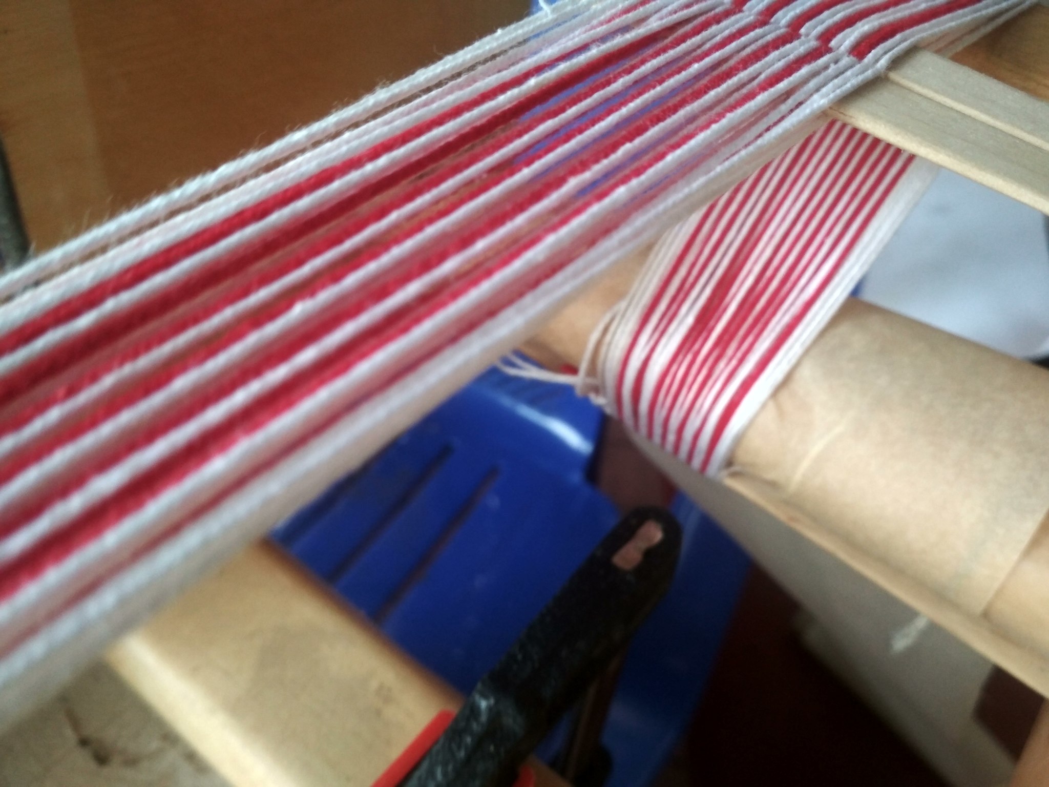 Tape loom. pikabu.monster