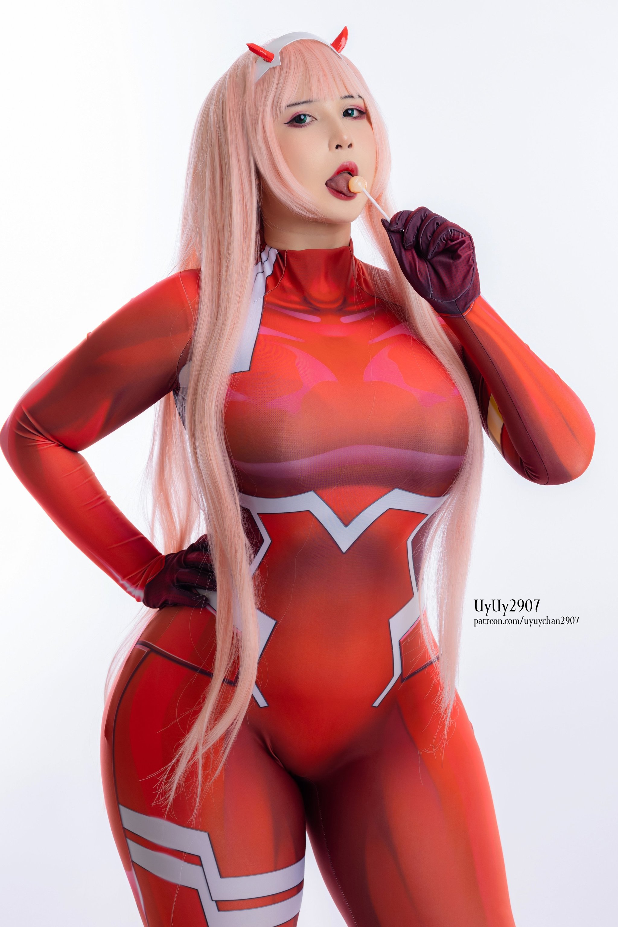 Пышечка Зеро-Ту - NSFW, Косплей, Darling in the Franxx, Полнота, Бикини, Масло, Чулки, Zero Two, Аниме, Длиннопост