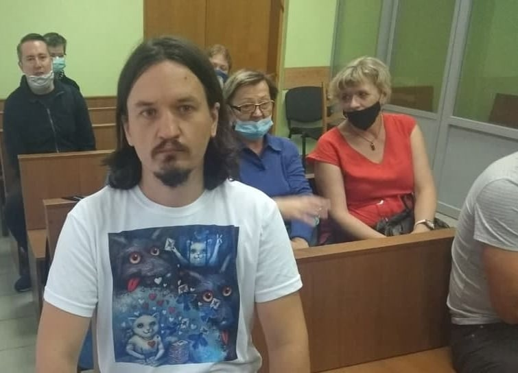 In Belarus, they gave 25 days of arrest for the inscription on a T-shirt Write letters! - Republic of Belarus, Politics, news, Arrest, Repression, Court, Absurd