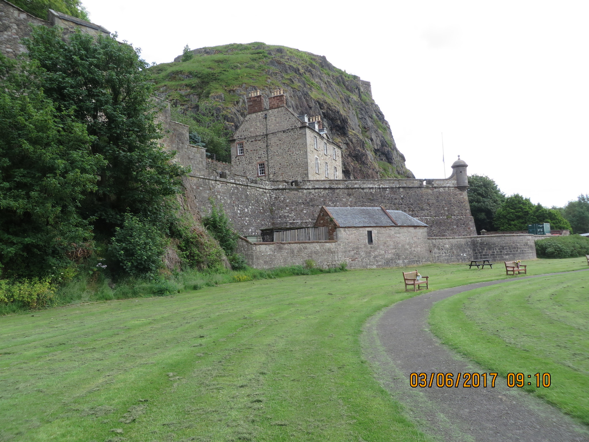 Dumbarton Rock, the capital of an ancient kingdom and the failure of German aviation - My, Story, Locks, Scotland, Britta, Travels, Longpost