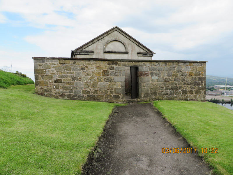 Dumbarton Rock, the capital of an ancient kingdom and the failure of German aviation - My, Story, Locks, Scotland, Britta, Travels, Longpost