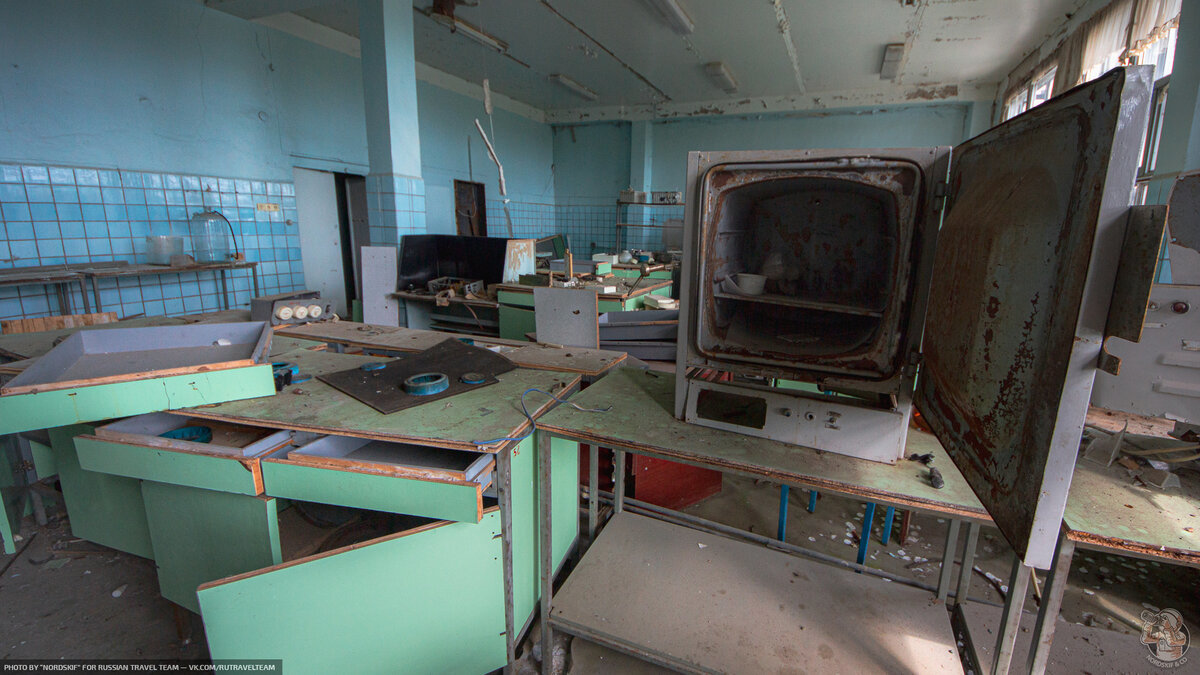 Soviet factory that produced millions of binoculars. - My, Abandoned, Abandoned factory, the USSR, Production, Requiem for the plant, Longpost