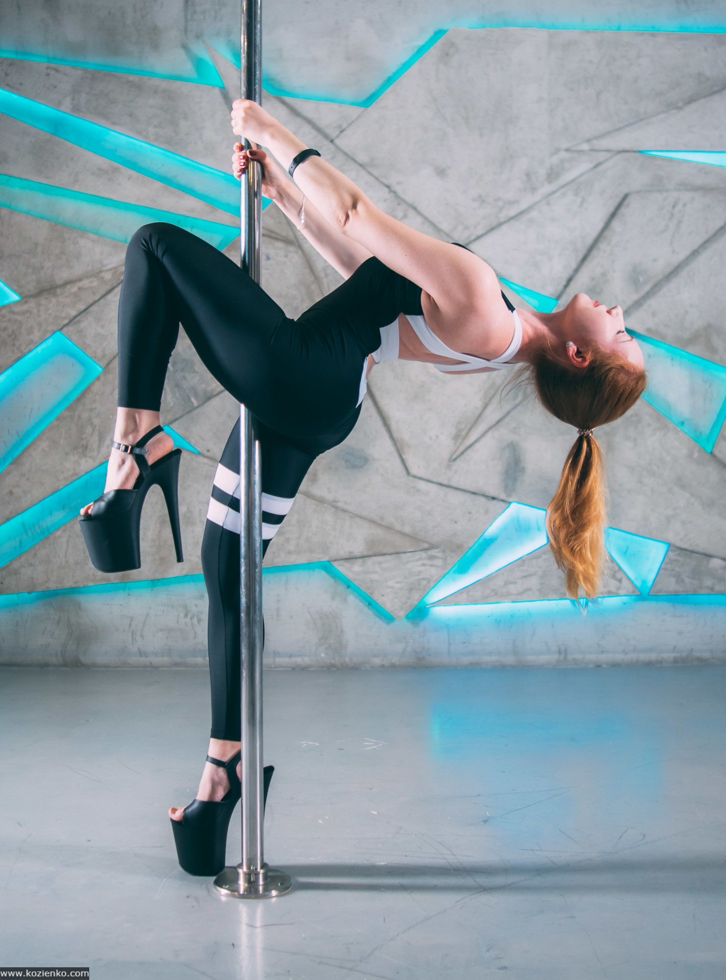 Evening post flexibility - My, Dancing, Flexibility, Plastic, PHOTOSESSION, Pylon, Hobby, Plastic, Femininity, , beauty, Sports girls, Body, Longpost, Good body