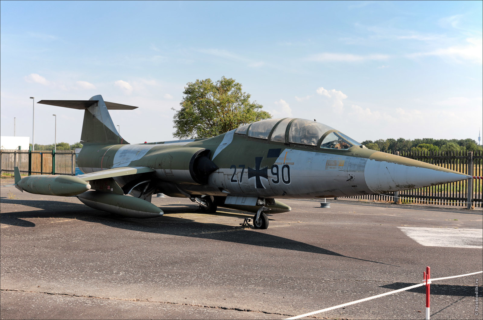 Photowalk: Berlin-Gatow, Germany #1 - My, Photobritish, Travels, Europe, Airplane, Fighter, Museum, Museum of technology, Berlin, , sights, Aerodrome, The photo, Longpost