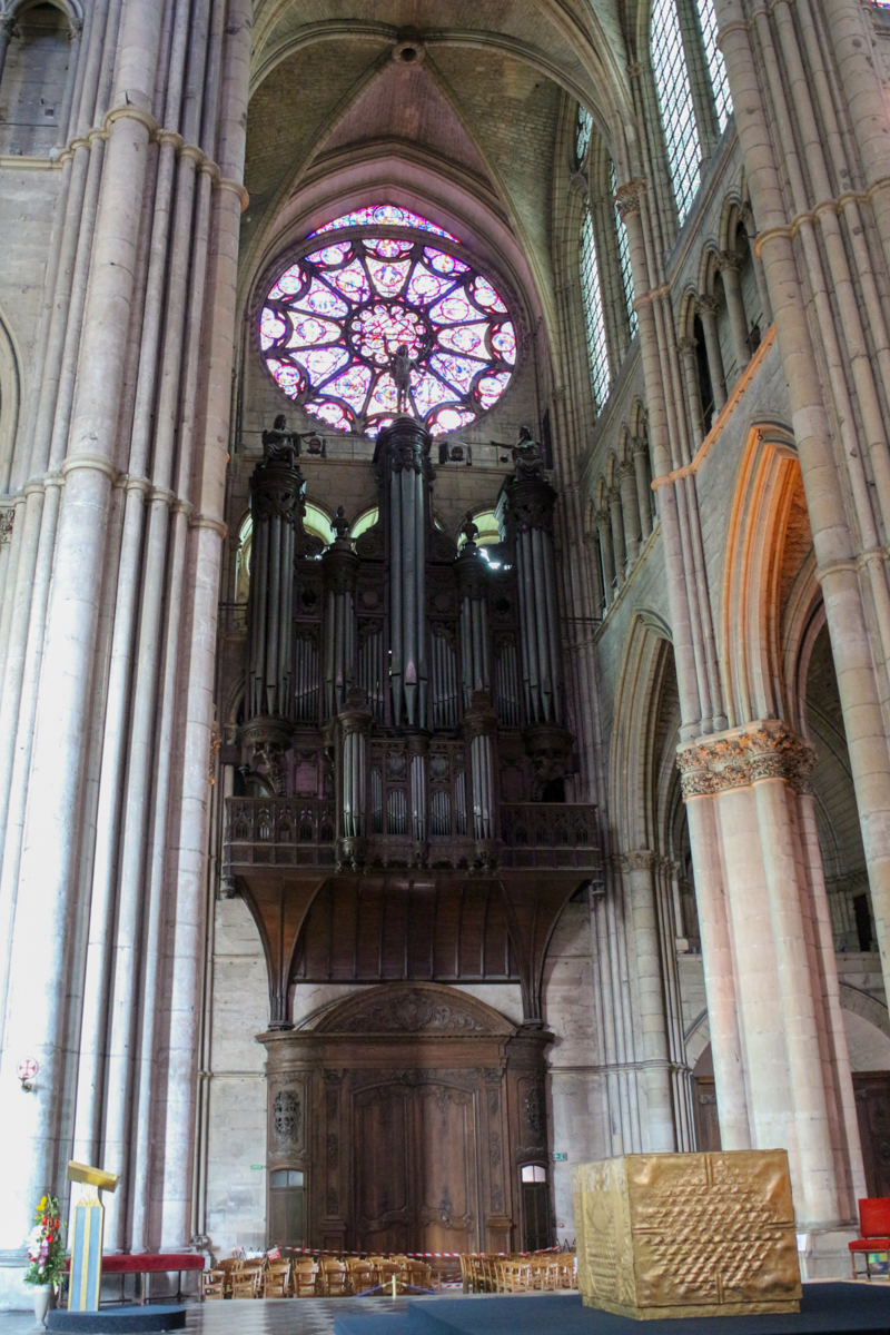 Собор Нотр-Дам де Реймс (Notre-Dame de Reims) - Моё, Путешествия, Франция, Европа, Церковь, Католическая церковь, Собор, Реймс, Фотография, , Архитектура, Витраж, Жанна дАрк, Скульптура, Длиннопост