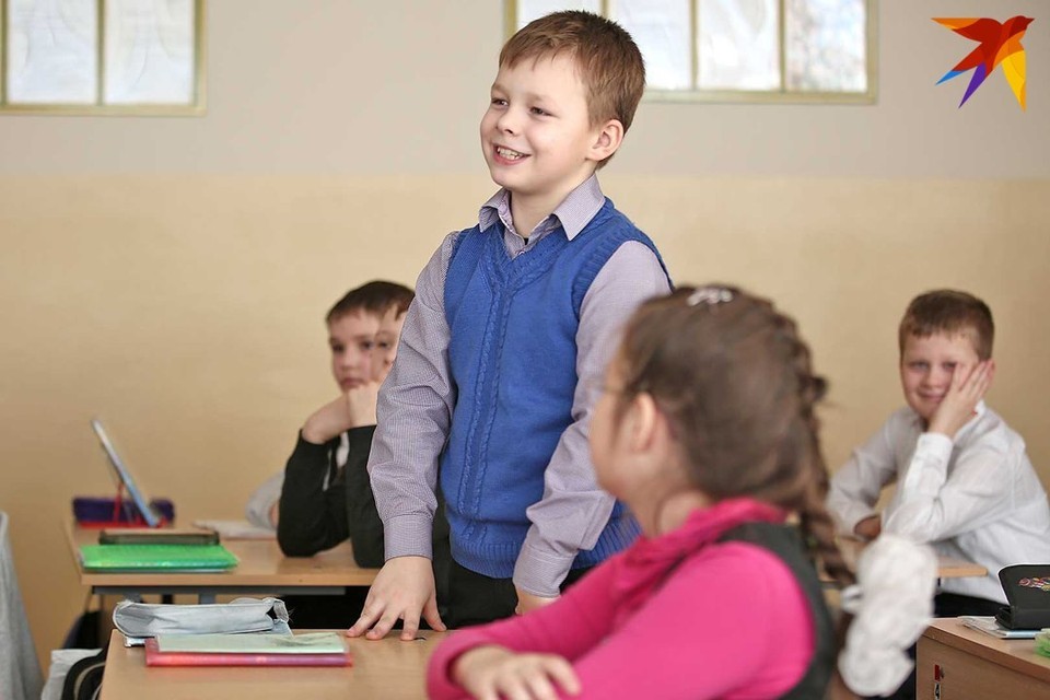 Динамичные песни патриотического содержания - Республика Беларусь, Политика, Школа, Дети, Воспитание, Патриотизм, 1 сентября, Урок, Видео, Длиннопост