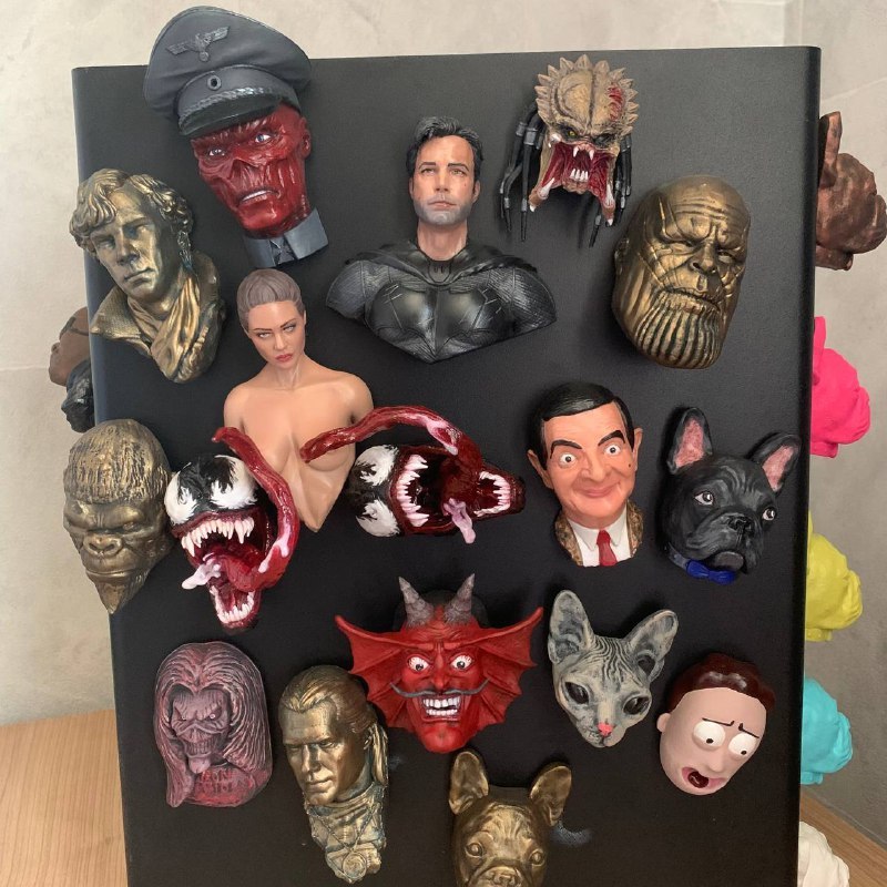 We now have Ben Affleck Batman - My, Batman, Red Skull, Angelina Jolie, Venom, French Bulldog, Devil, Sphinx, King Kong, , BBC Sherlock series, Benedict Cumberbatch, Thanos, Predator (film), Witcher, Dc comics, Marvel, Marvel vs DC, Longpost