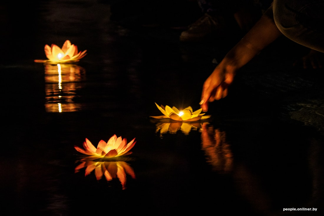 The first evening of the festival of water lanterns was held in Minsk - Republic of Belarus, The photo, Flashlight, Water, Fire show, Longpost