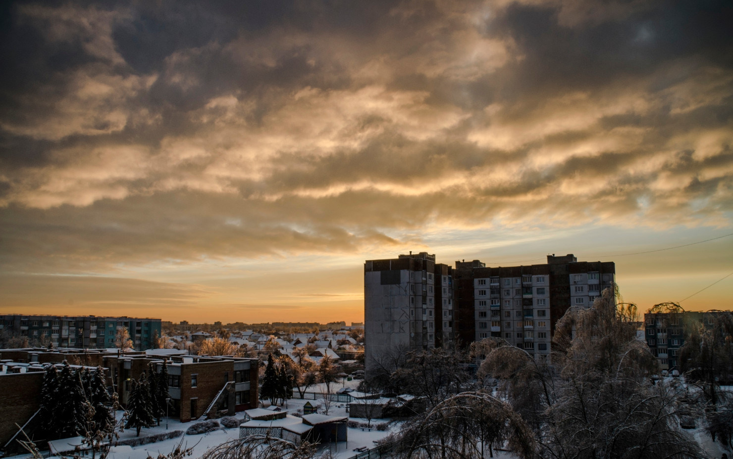 In Bobruisk... - My, Weather, Sky, Bobruisk, Nikon, View from the window, The photo, Clouds, Longpost