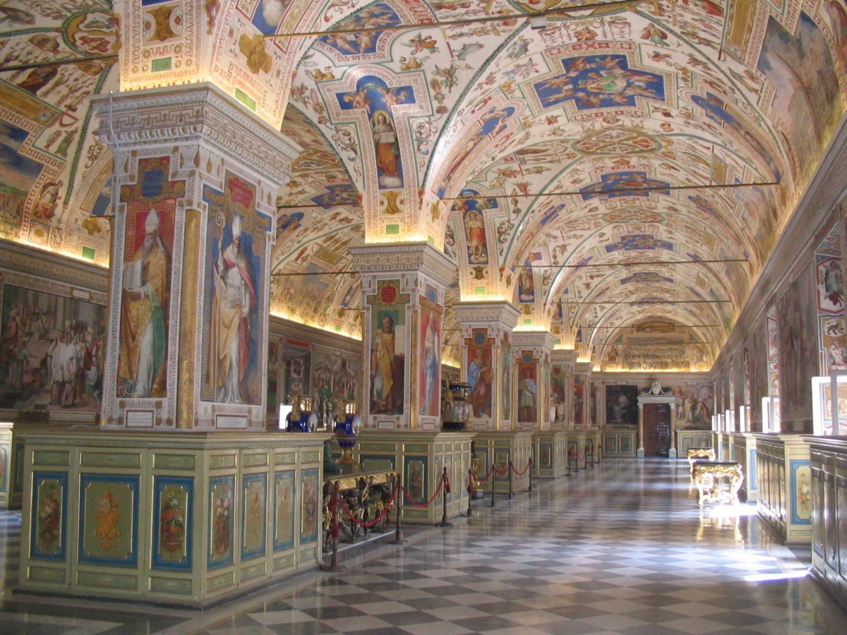 Why is the Vatican Library so closely guarded? What secrets might be contained there? - Library, Story, Vatican, Yandex Zen, Longpost