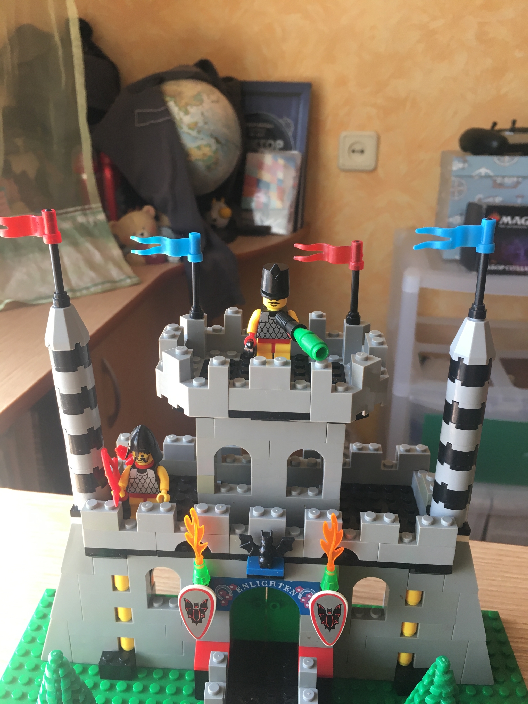 Found in the collection and assembled an old castle from the Chinese analogue of Lego - My, Lego, Castle Rock, Longpost