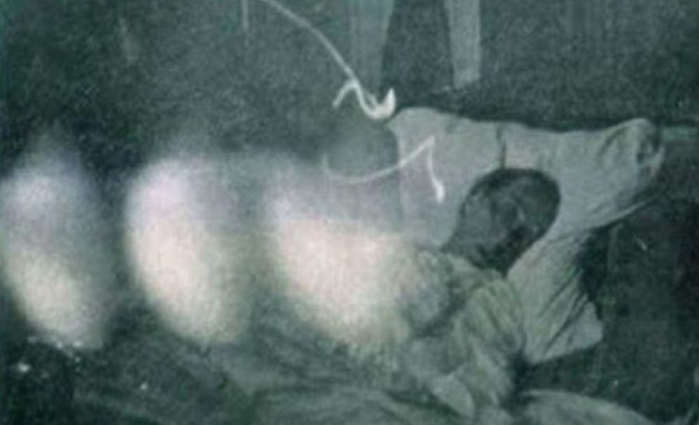 Photographs with ghosts: Fake or real. See for yourself - Призрак, Ghost, Video, Longpost