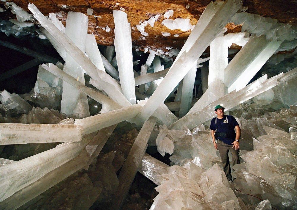 Giant Crystal Cave - Mexico, Caves, Crystals, Longpost