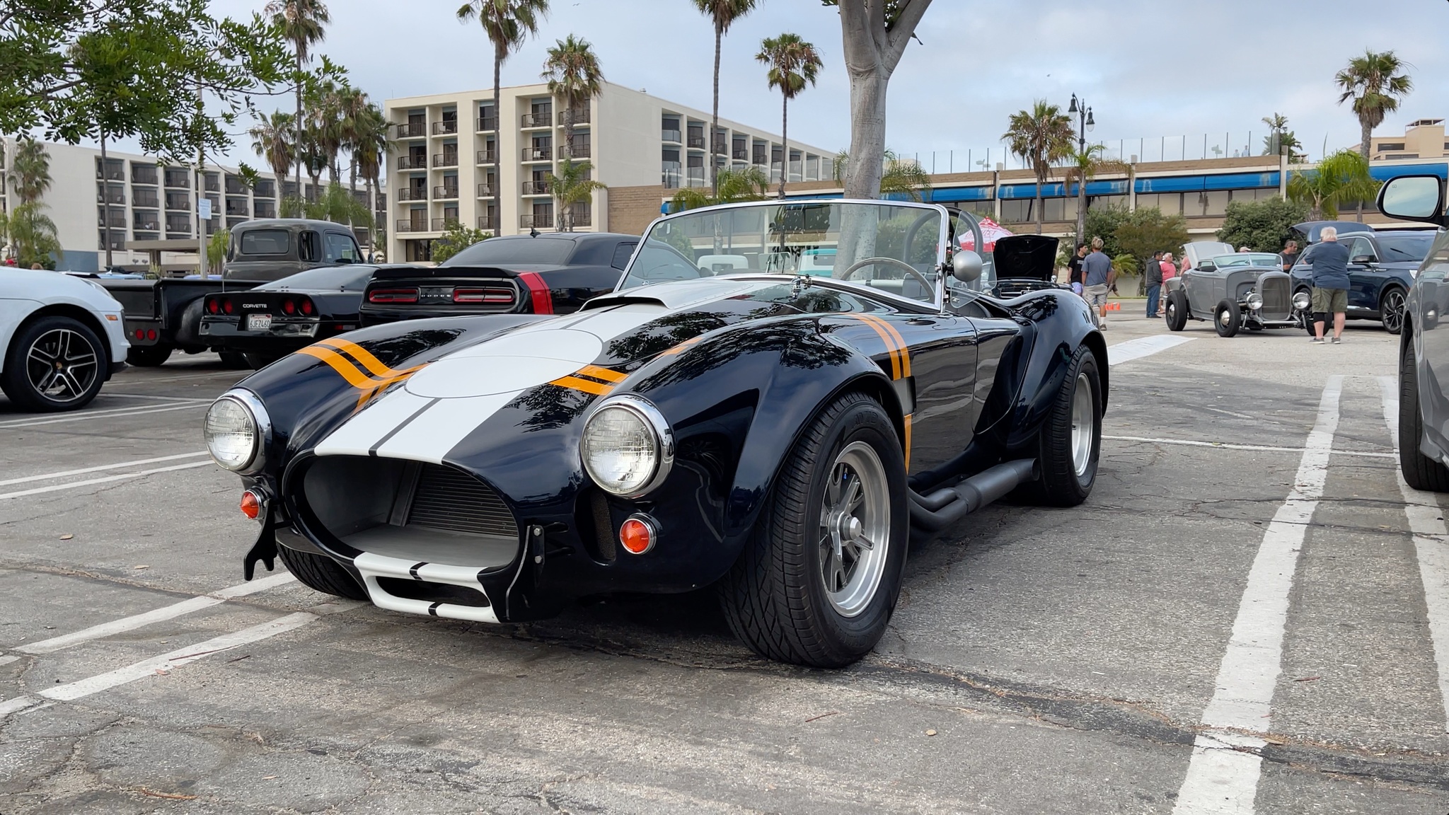 Retro car rally in Los Angeles - My, Auto, USA, California, Los Angeles, The fast and the furious, Dominic Toretto, Retro, Retro car, , Exhibition, The americans, Video, Longpost