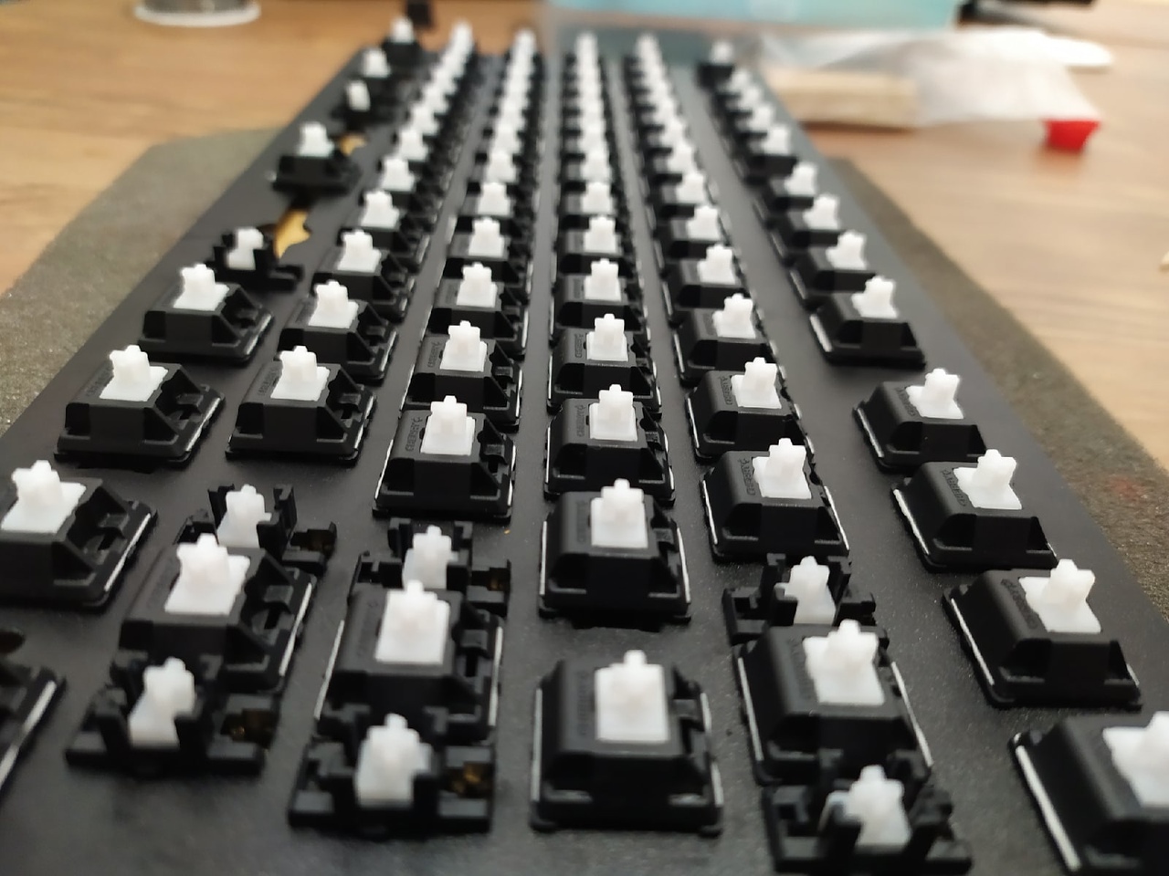 I assemble a mechanical keyboard with my own hands - My, Keyboard, With your own hands, Computer, Hobby, Гаджеты, Video, GIF, Longpost, Needlework with process