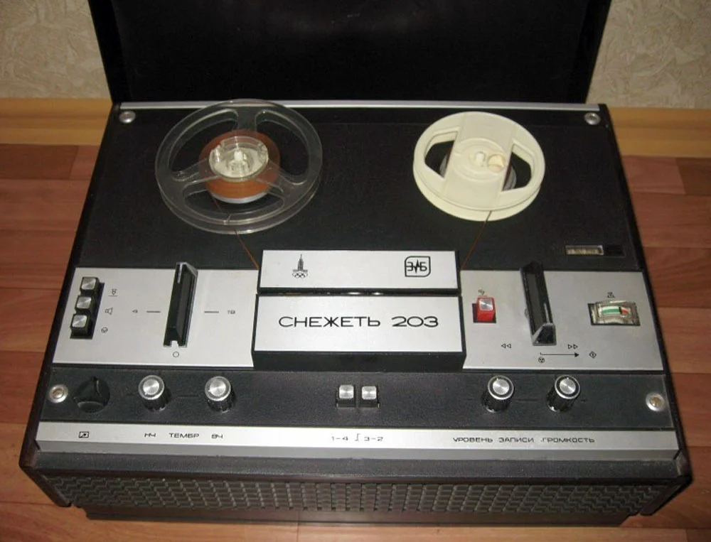 Excellent reel maker Snezhet-204-stereo for 64 rubles and this is in the USSR - Record player, the USSR, Repair, Reel-to-reel tape recorder, Yandex Zen, Longpost