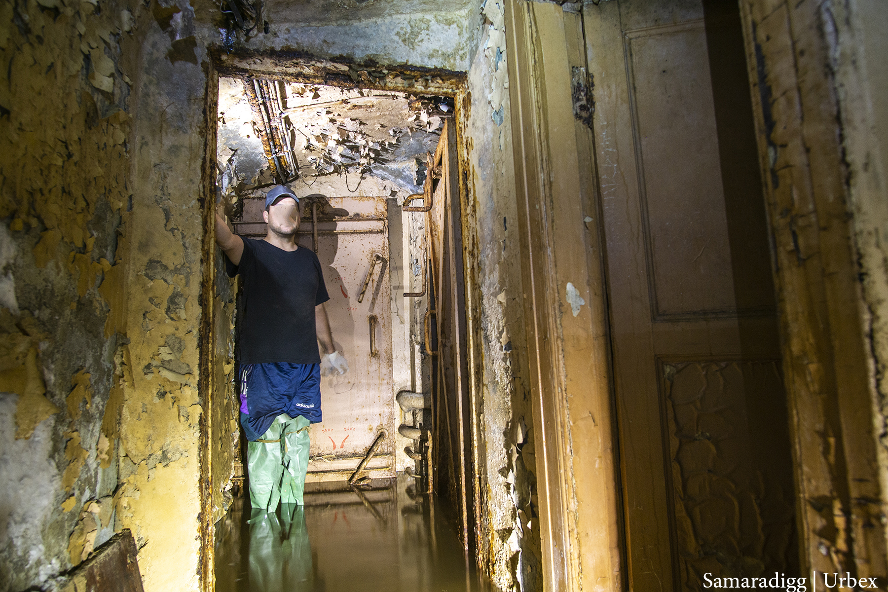 Our dilapidated communication bunker was also flooded - My, Urbanphoto, Abandoned, Bunker, Soviet, Ministry of Emergency Situations, civil defense, Bomb shelter, Digger, , Samara, Politics, Made in USSR, Russia, Hermetic door, The Great Patriotic War, Story, History of the USSR, Subway, Longpost